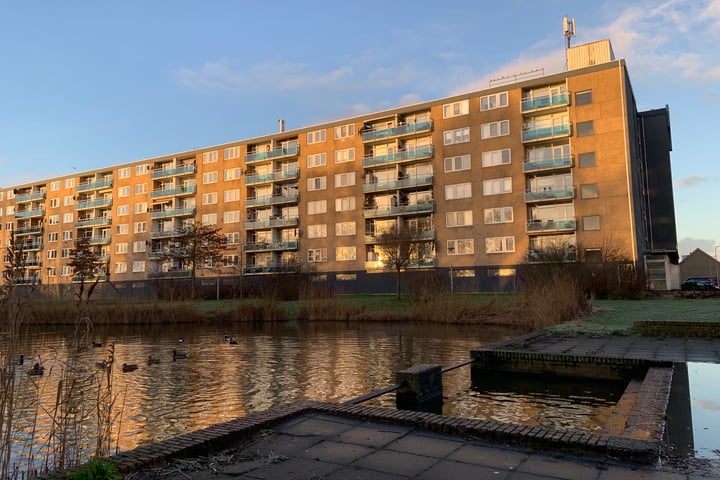 Plutostraat 62 in Alphen aan den Rijn foto