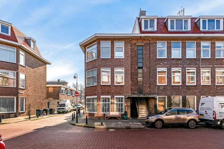 Pluvierstraat 292 in 's-Gravenhage foto