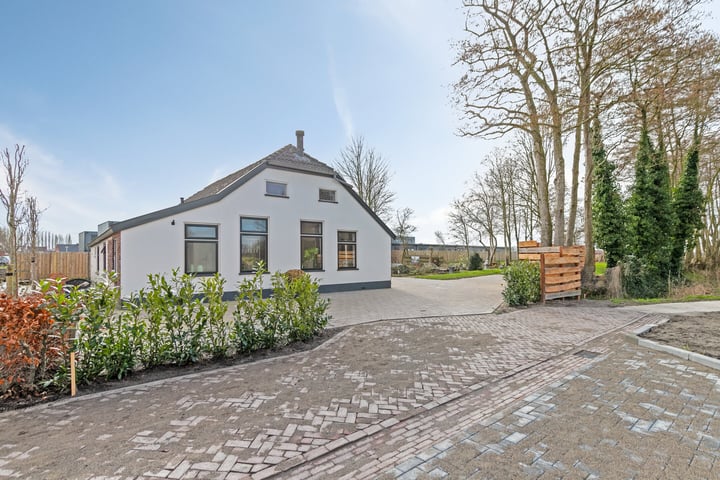 Poelweg 25 in Zandeweer foto