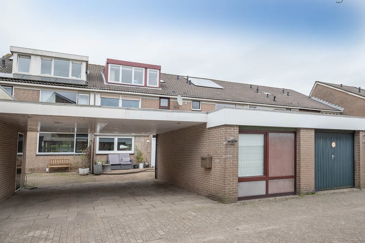 Polanen 45 in Nieuw-Vennep foto