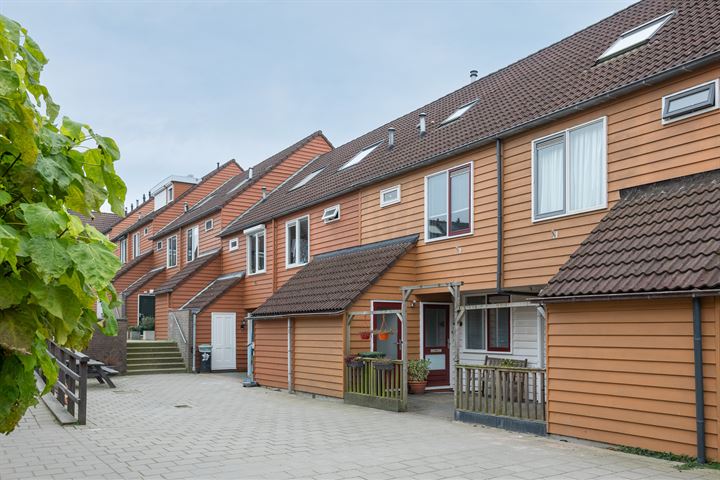 Polderdreef 4 in Nieuwerkerk aan den IJssel foto
