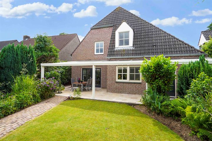 Polderkade 36 in Oss foto