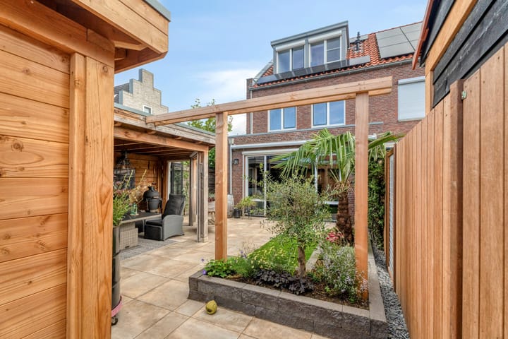 Polkampen 9 in Bunschoten-Spakenburg foto