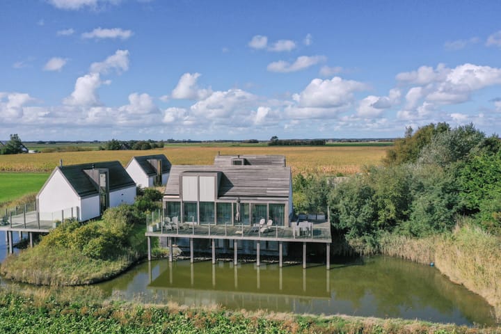 Pontweg 42 in Den Hoorn
