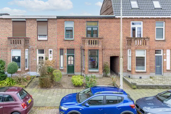 Poolseweg 156 in Breda foto