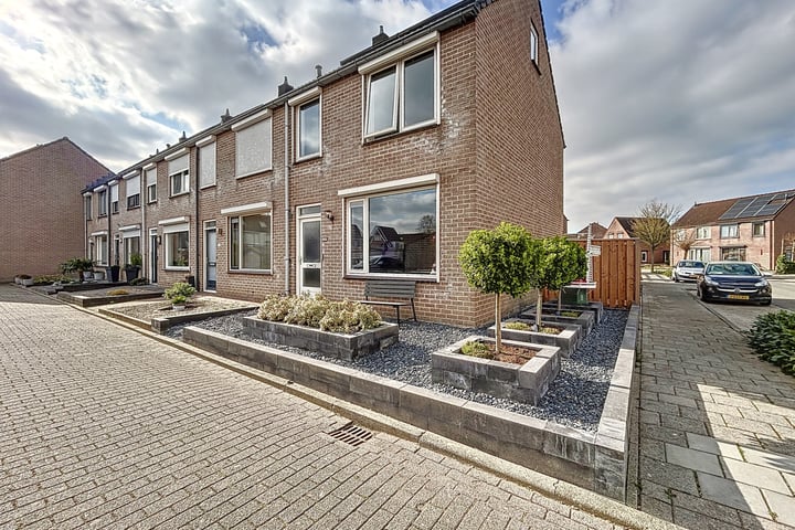 Poolster 155A in Oostburg foto