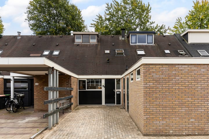 Poortersveld 106 in Apeldoorn foto