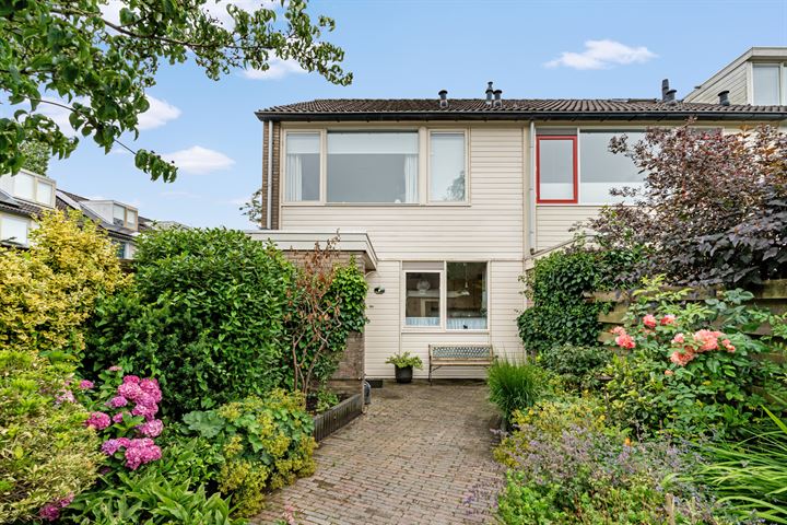 Poortkampen 28 in Zuidhorn foto