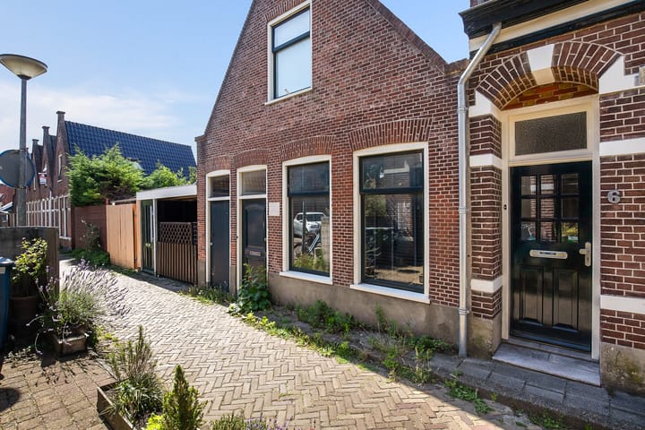 Popelmanslaan 8 in Alkmaar foto