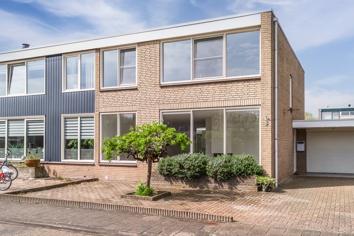 Poptastate 5 in Almelo foto