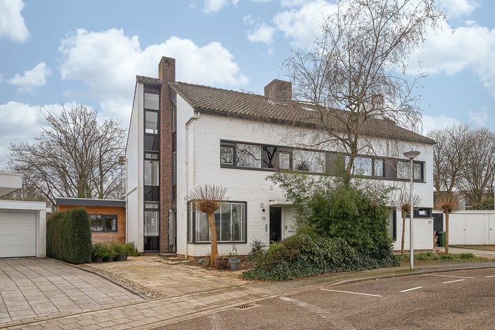Porthoslaan 75 in Maastricht foto