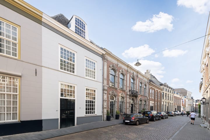 Postelstraat 42A in 's-Hertogenbosch foto