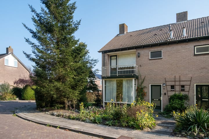 Postemastraat 14 in Roden foto