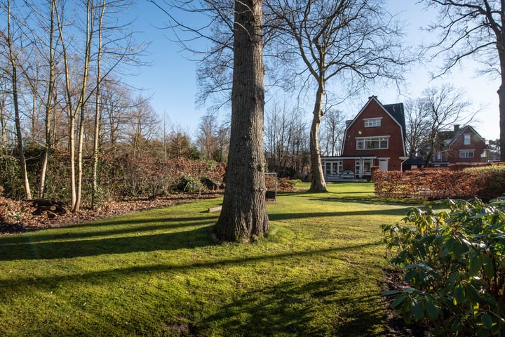 Posthumus Meyjeslaan 15 in Bloemendaal foto