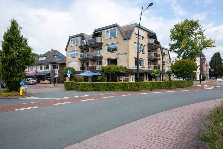 Poststraat 37 in Putten