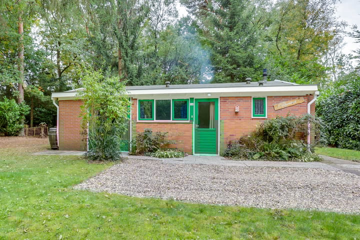 Postweg 114 in Holten foto