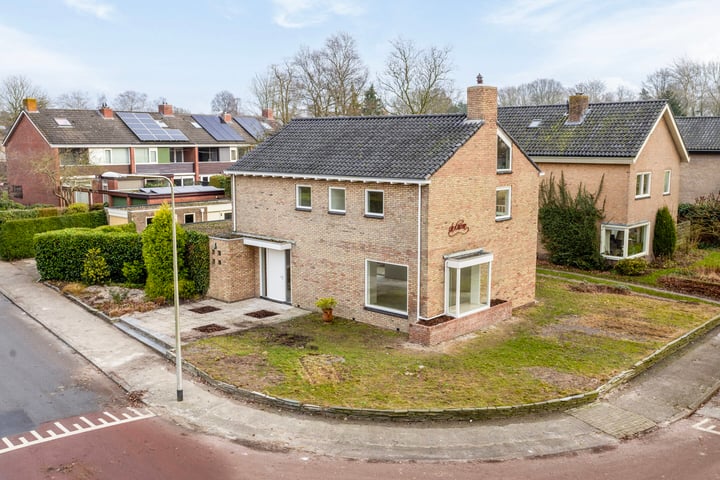 Potgieterlaan 12 in Haren Gn foto