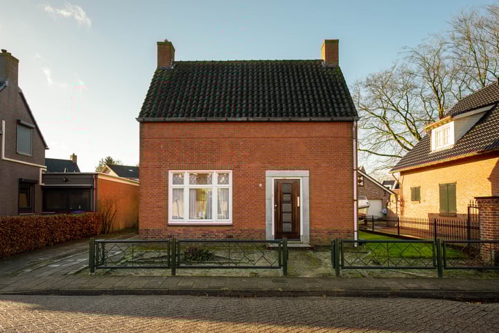 Pr Hendrikstraat 19 in Hoogerheide foto