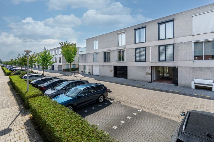 Praagsingel 95 in IJsselstein foto