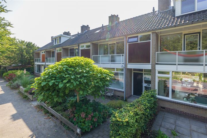 President Kennedylaan 134 in Oegstgeest foto