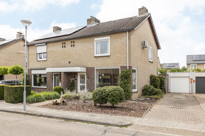 President Kennedystraat 37 in Schinveld foto