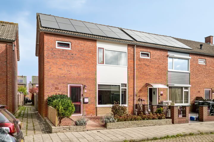 President Rooseveltstraat 28 in Sint-Maartensdijk foto