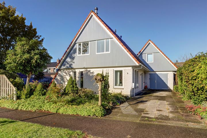 Prins-Bernhardlaan 1 in Leersum foto
