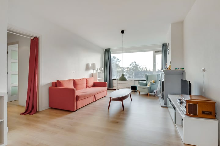 Prins Bernhardlaan 103 in Diemen foto