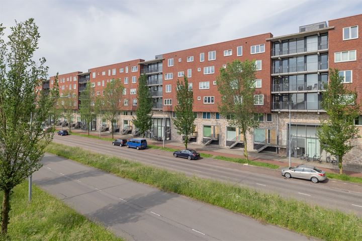 Prins Bernhardlaan 146R in Haarlem foto
