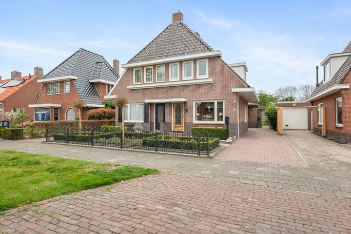 Prins Bernhardlaan 63 in Veendam foto