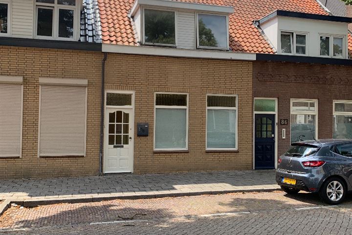 Prins Bernhardlaan 88 in Bergen op Zoom foto