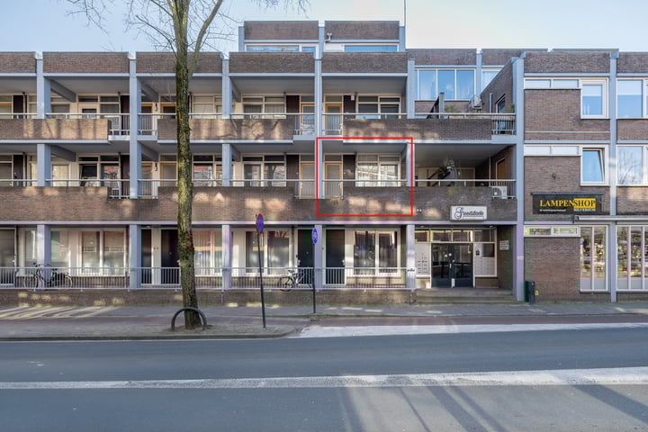 Prins Bernhardstraat 14 in Hilversum foto