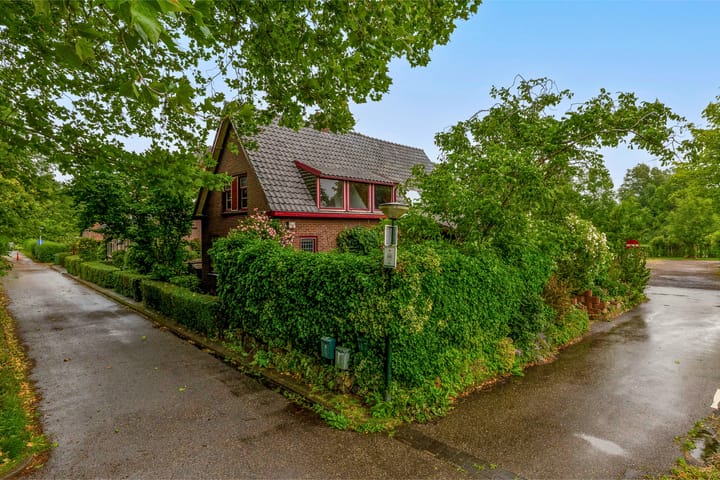 Foto van woning Prins Bernhardstraat 2, Lekkerkerk