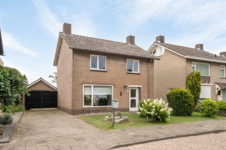 Prins Bernhardstraat 23 in Bergeijk foto