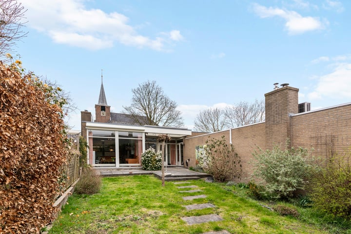 Prins Bernhardstraat 39 in Benthuizen foto