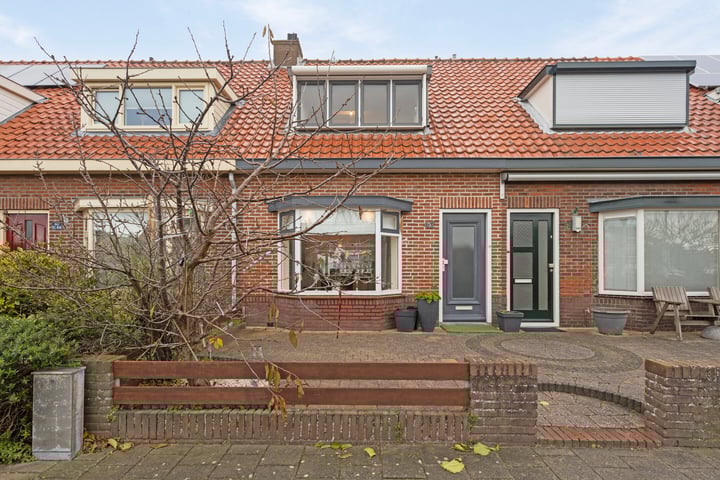 Prins Bernhardstraat 42 in Noordwijk foto