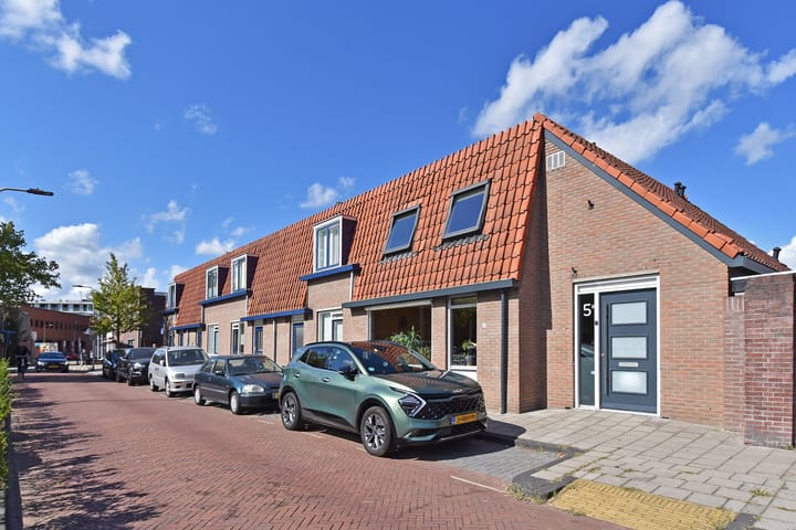 Prins Bernhardstraat 5A in Naaldwijk foto