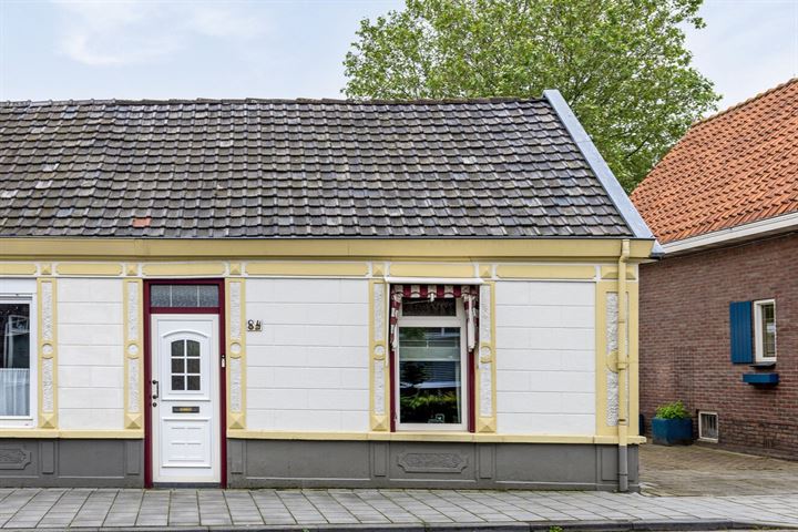 Prins Bernhardstraat 84 in Asten foto