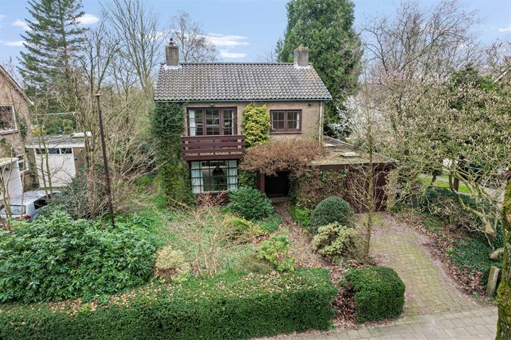 Prins Bernhardweg 11 in Oranjewoud foto