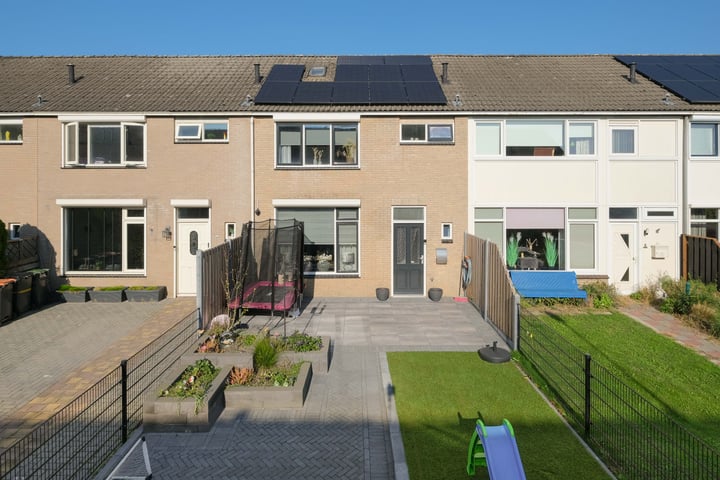 Prins Clausstraat 38 in Vroomshoop foto