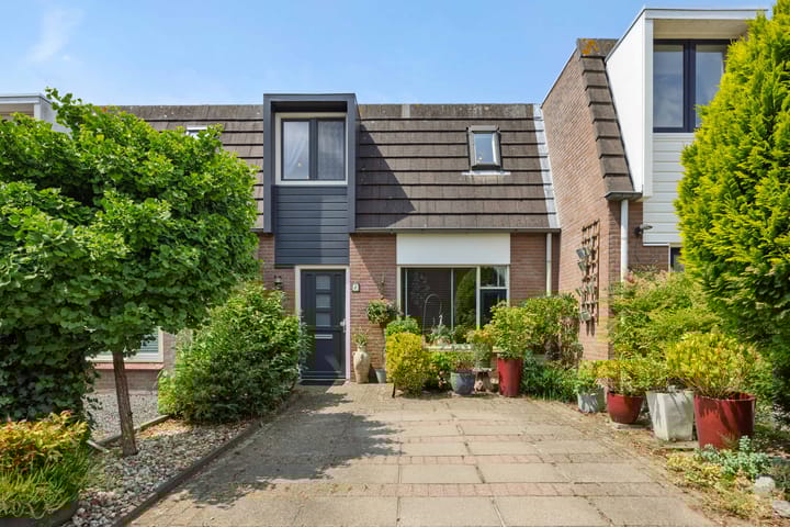 Prins Clausstraat 8 in Rosmalen foto