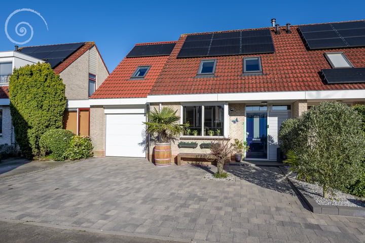 Prins Constantijnstraat 7 in Middelharnis foto