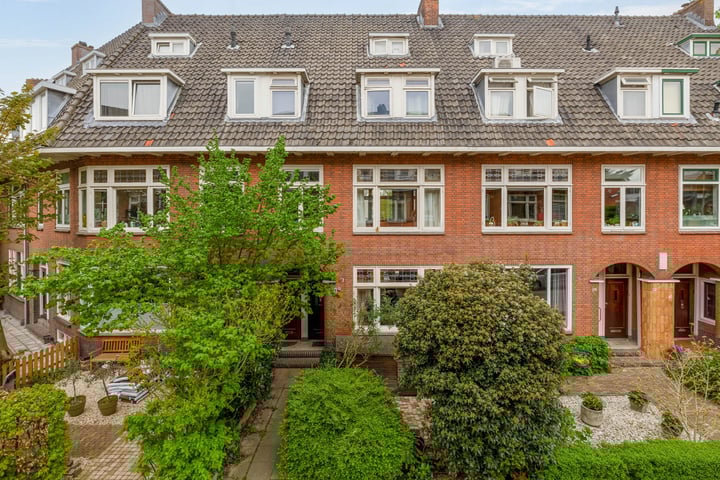 Prins Frederik Hendrikstraat 10A in Rotterdam foto