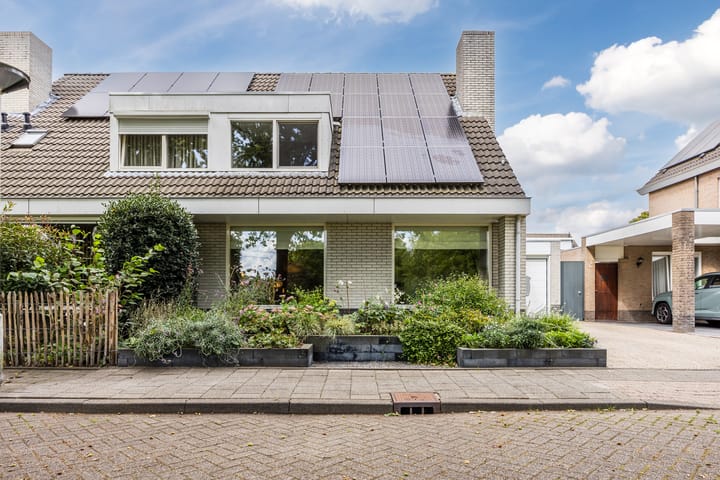 Prins Hendriklaan 26 in Best