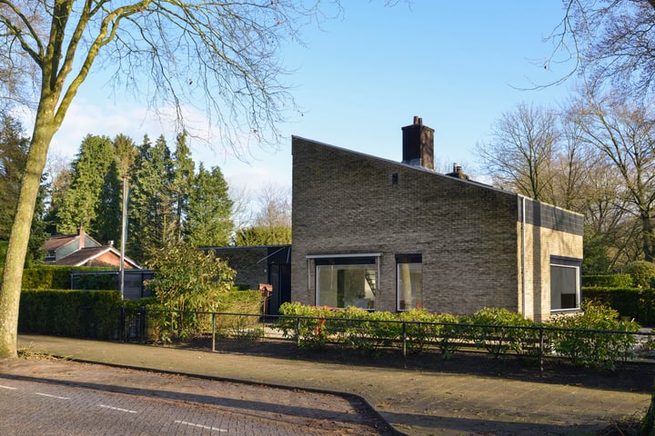 Prins Hendriklaan 31 in Baarn foto