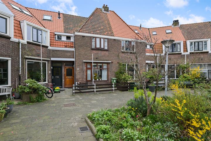 Prins Hendrikplantsoen 22 in Zaandam foto