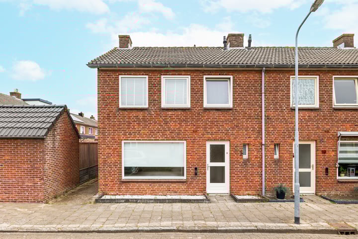 Prins Hendrikstraat 17 in Oost-Souburg