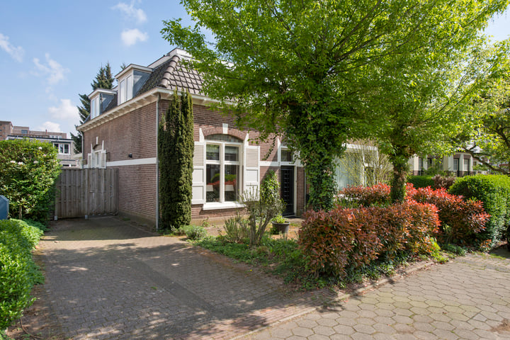 Prins Hendrikstraat 2 in Oosterbeek foto