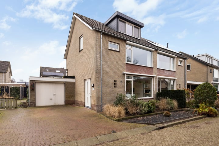 Prins Mauritssingel 24 in Beesd