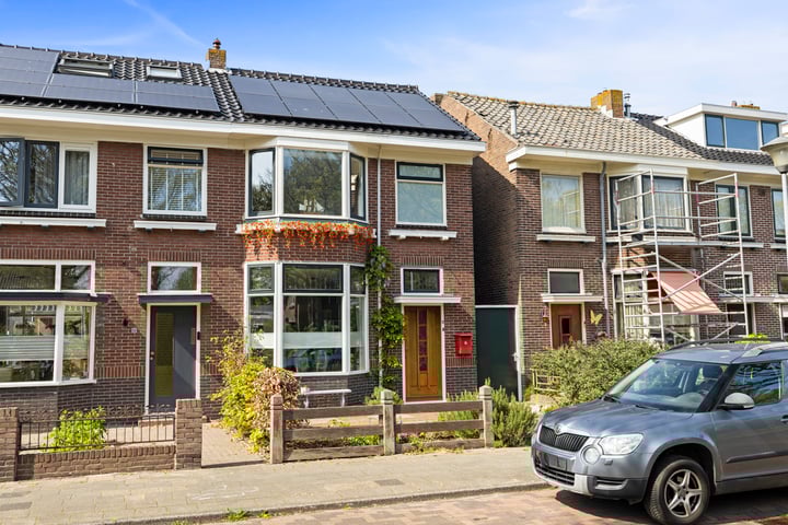 Prins Willem-Alexandersingel 86 in Den Helder foto